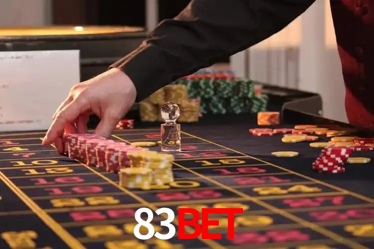 A Experiência Imersiva dos Cassinos Ao Vivo no 83bet